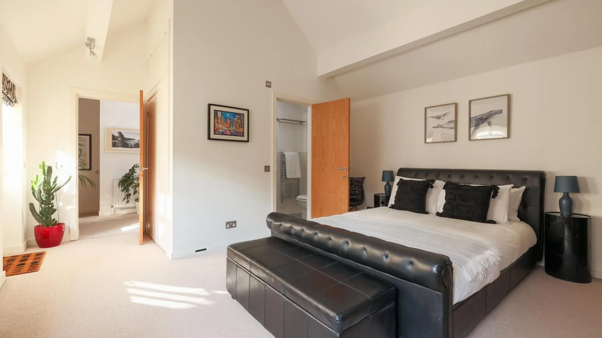 Villa Regency Stables By The Butler Collection Brighton